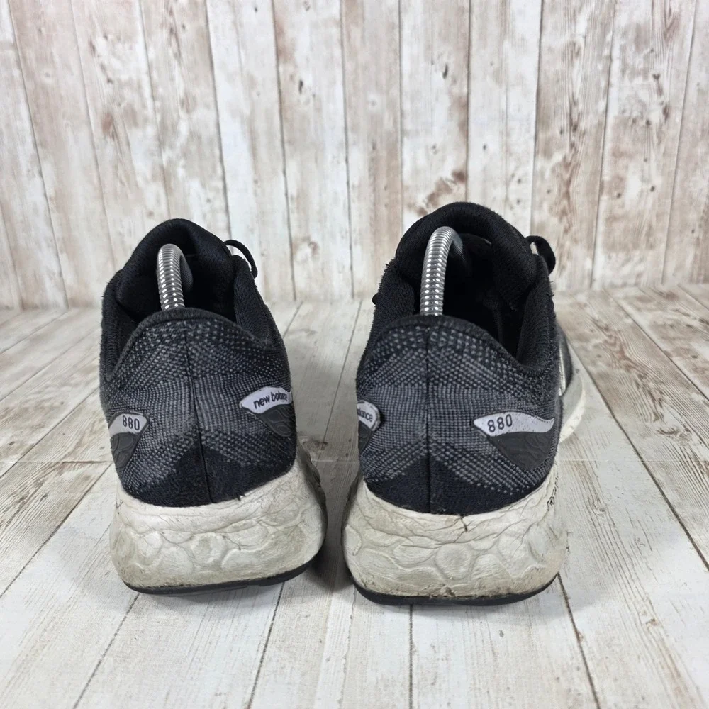 New‎ Balance 880 Fresh Foam Women Running Shoes Black Gray Size 10 Athletic
